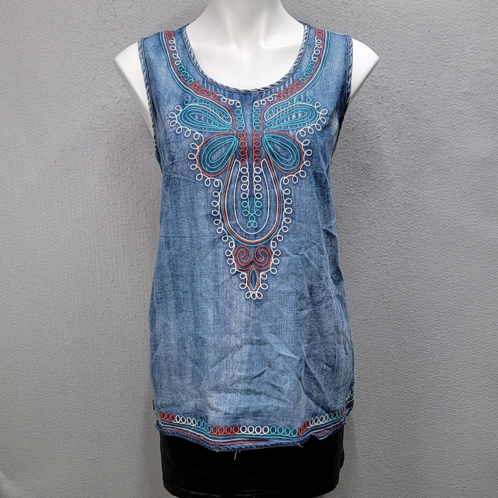 MURMUR CHAMBRAY EMBROIDERED TOP, SIZE M